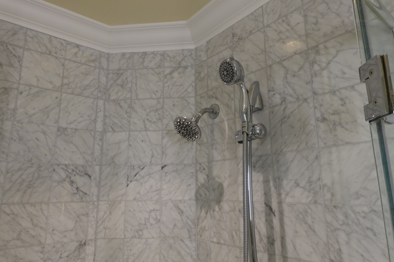 Mandarin Oriental Washington, DC Review: Club Room Shower