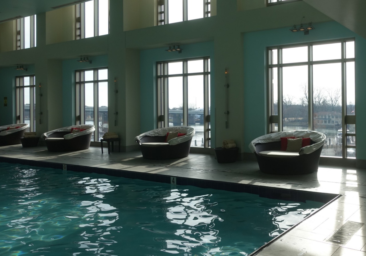 Pool and Pool Loungers, Mandarin Oriental Washington, DC Review