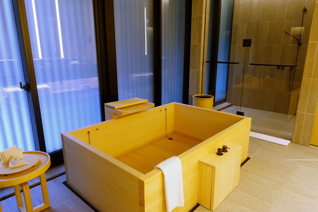 Hinoki Japanese Bath, Aman Kyoto