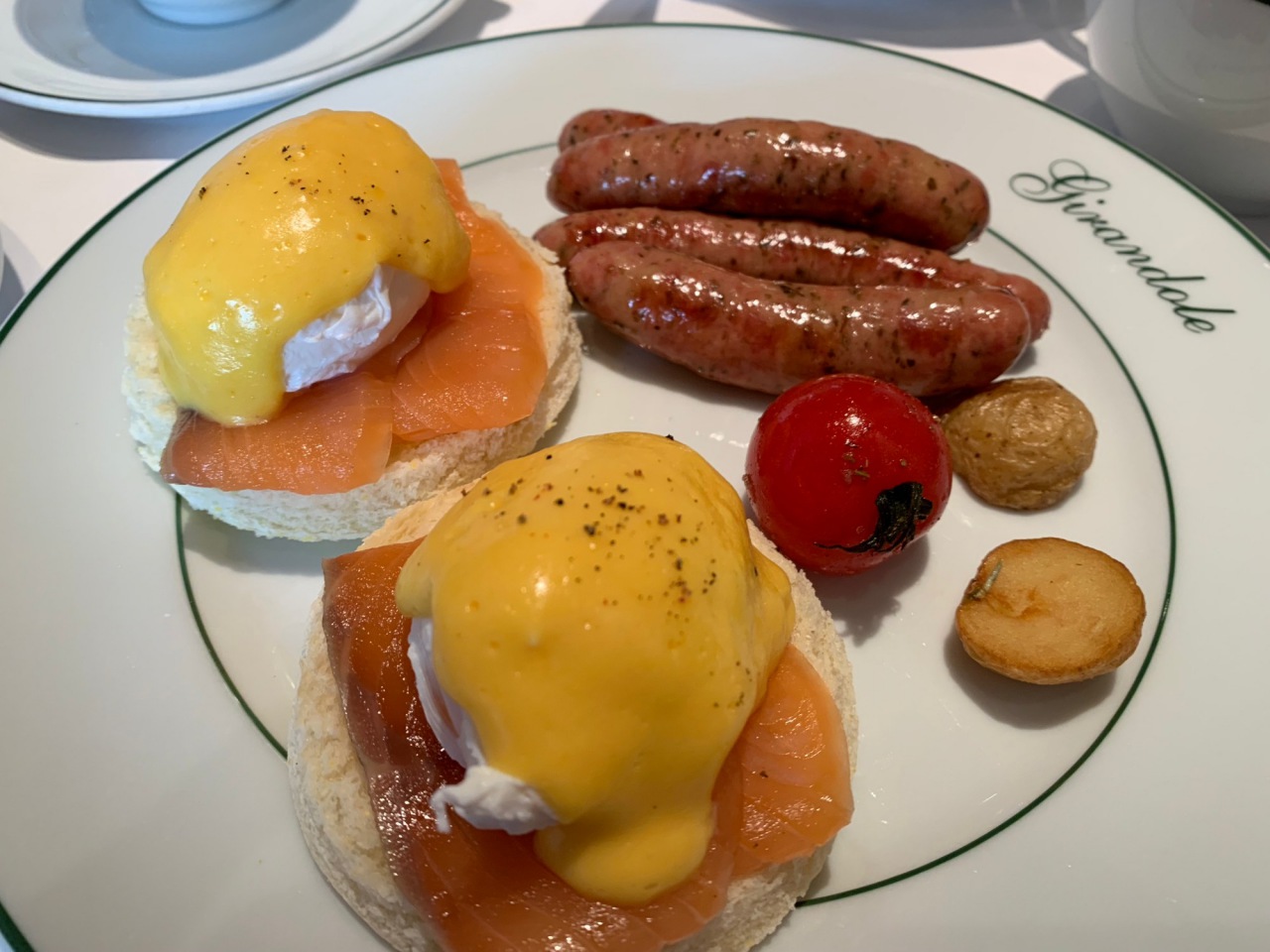 Eggs Benedict with Smoked Salmon, Park Hyatt Tokyo Breakfast