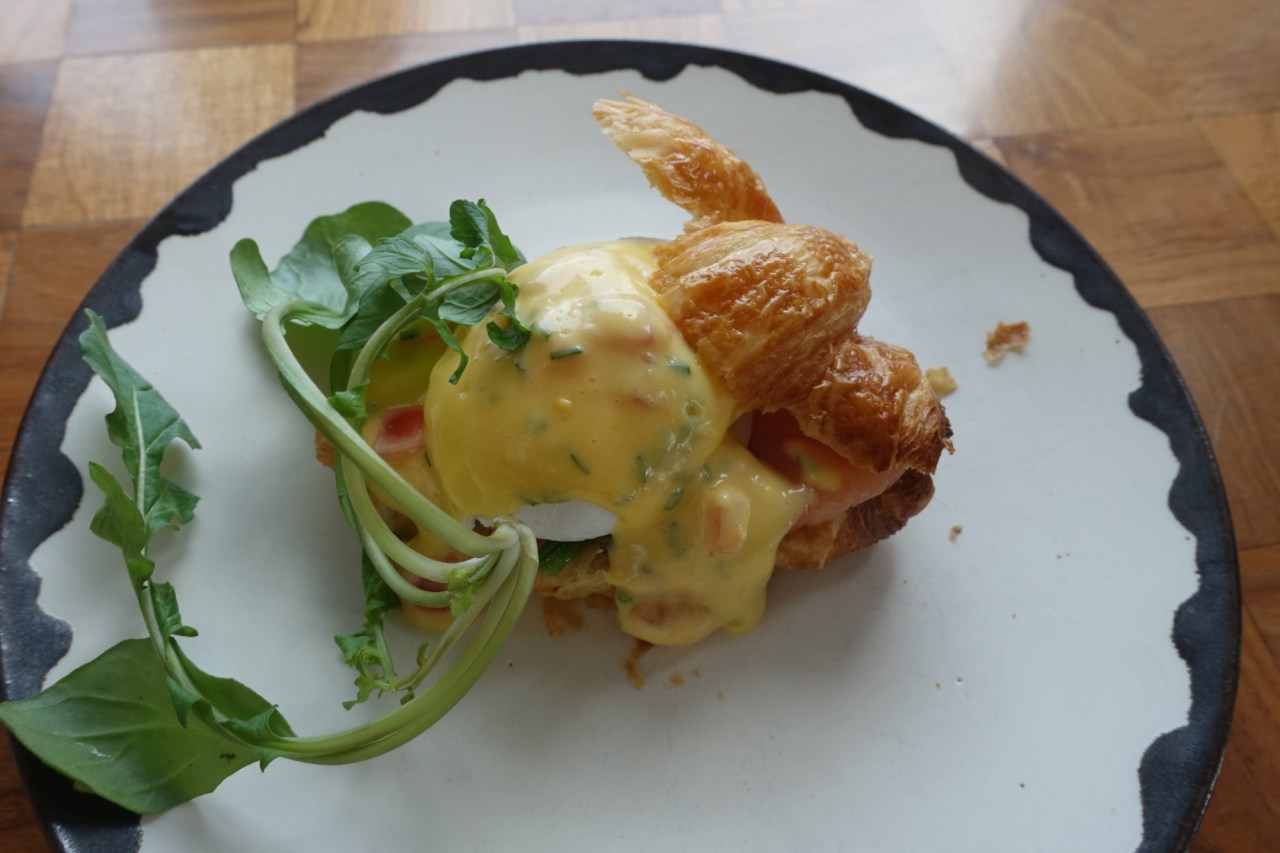 Eggs Benedict Croissant, Andaz Tokyo Breakfast Review