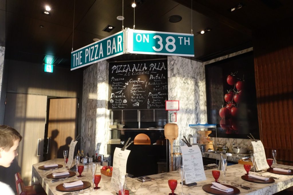Review The Pizza Bar on 38th, Mandarin Oriental Tokyo