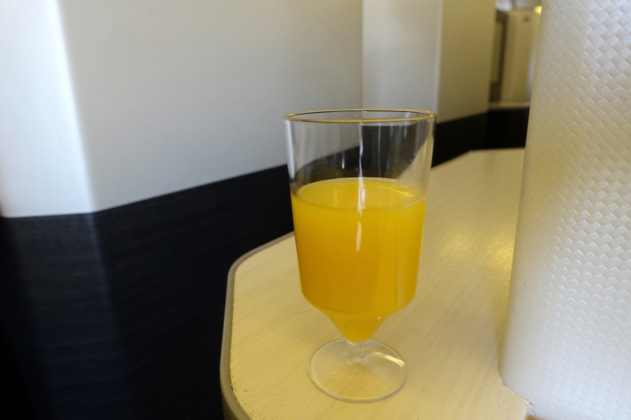Orange Juice, JAL Business Class Review, 777-300ER