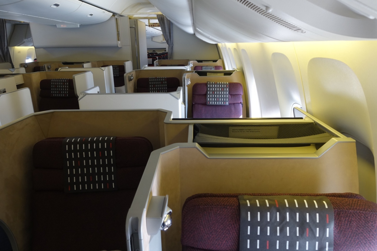 JAL Sky Suite Seats, 777-300ER