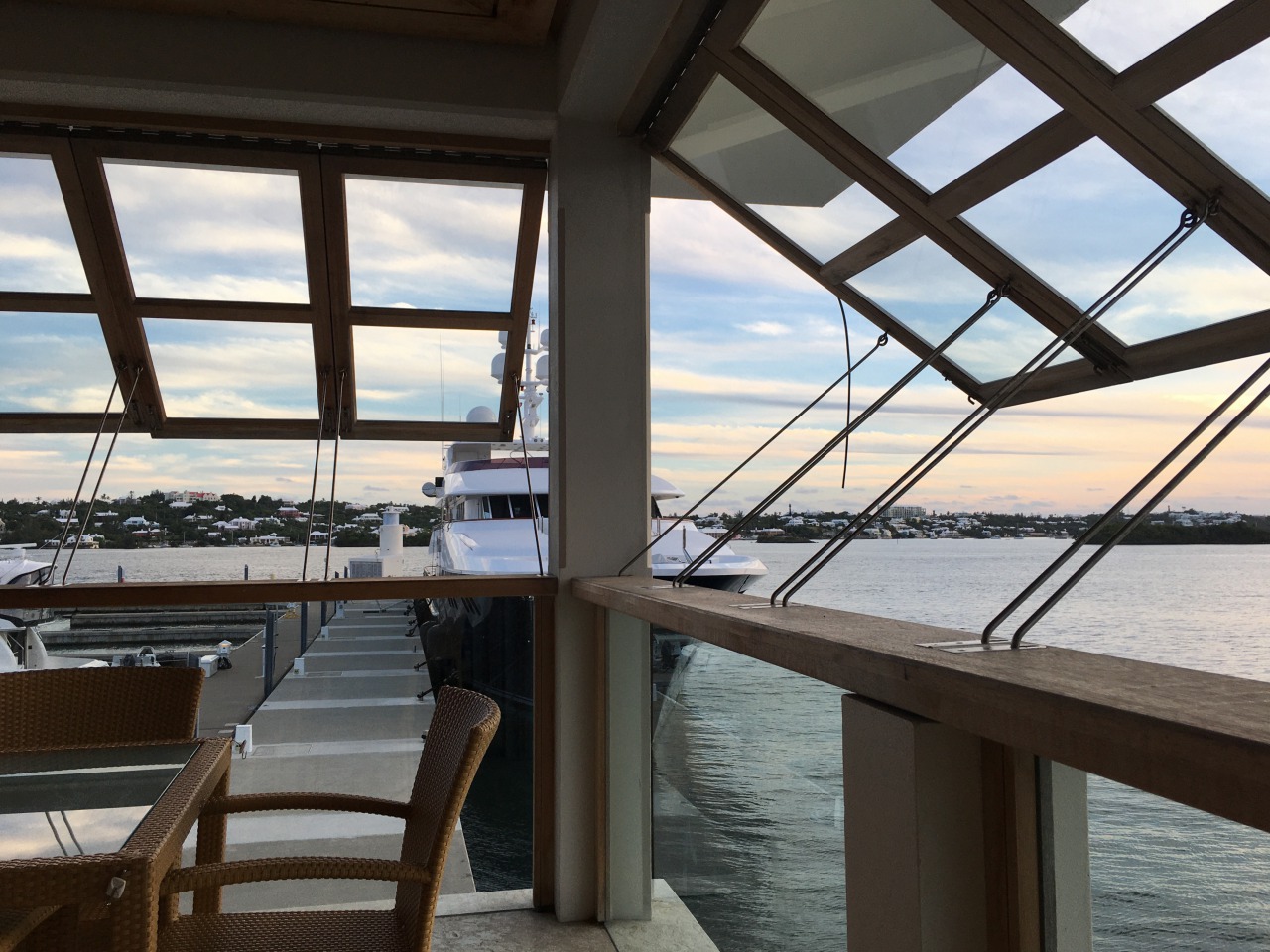 1609 Restaurant Bermuda Review