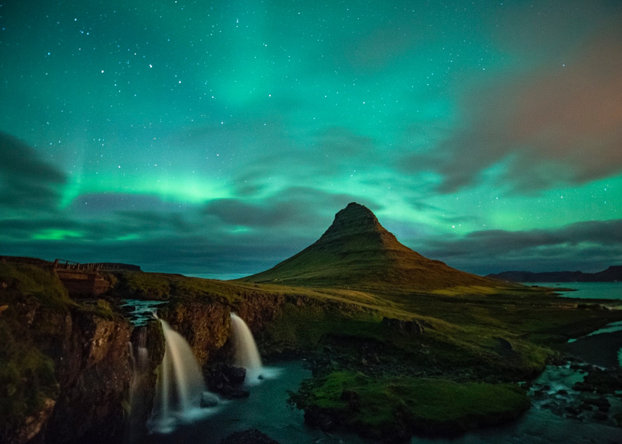 Iceland Allows Vaccinated Travelers to Avoid Quarantine