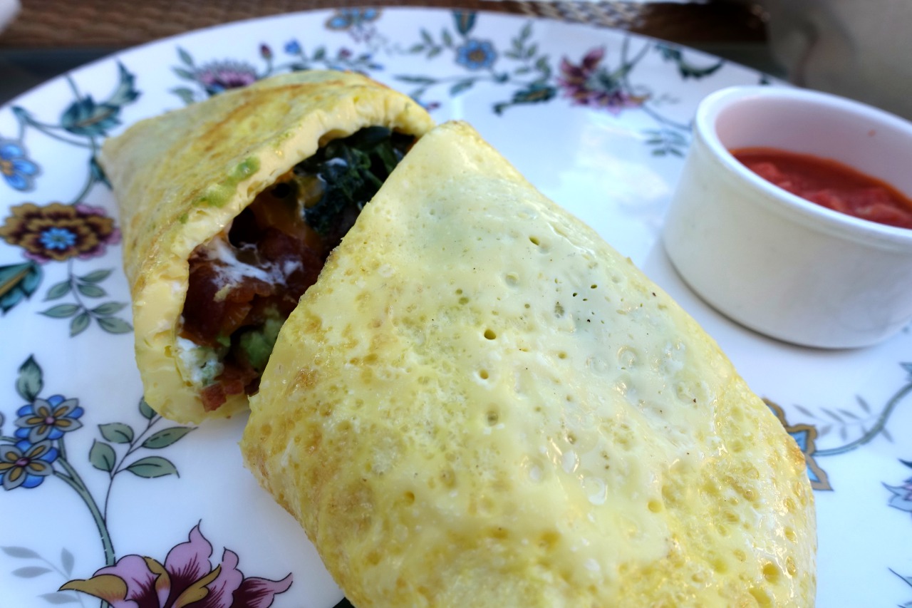 Keto Breakfast Burrito, Crown & Anchor, The Hamilton Princess Bermuda Review