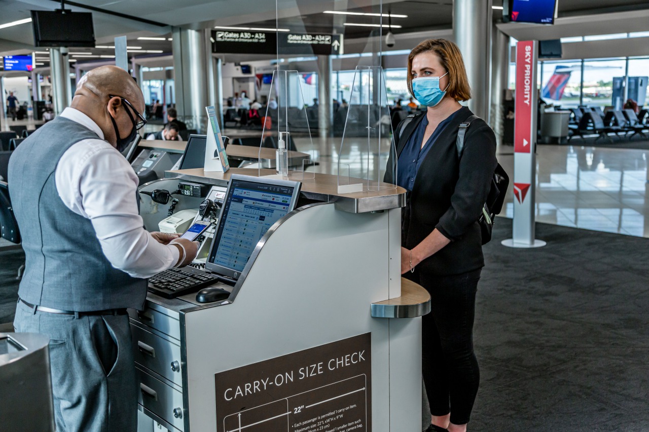 TSA Will Fine Face Mask Violators Up to $1500