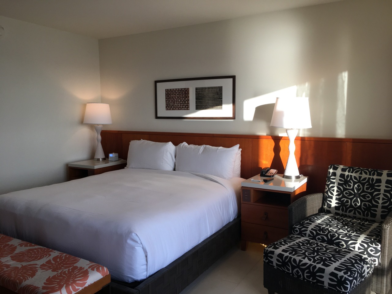 Guess the Beach Resort: King Bed