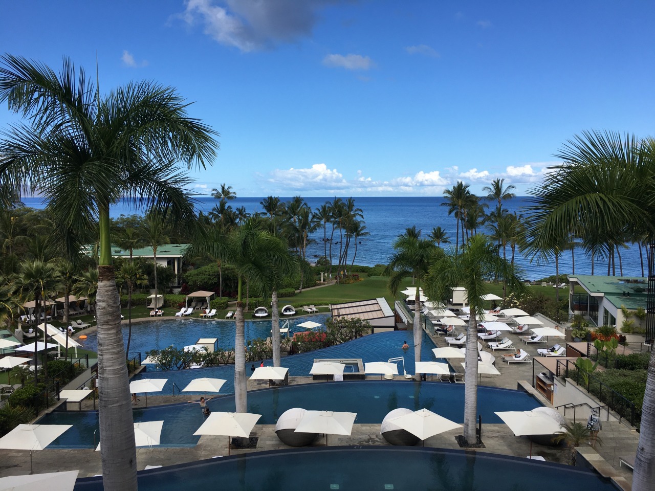 Guess Tropical Resort-Tiered Pools