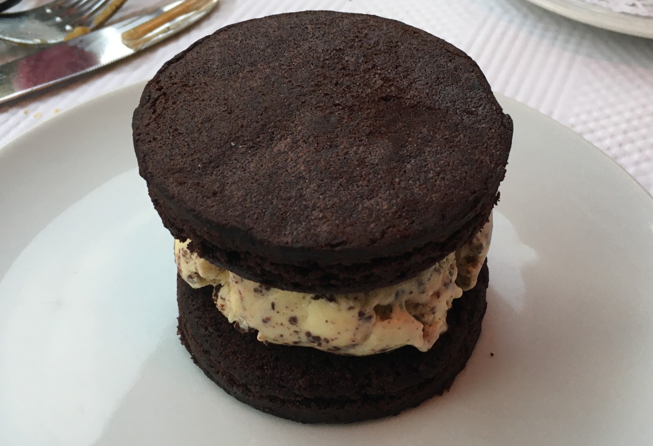 Ice Cream Sandwich, Cafe Cluny NYC Review