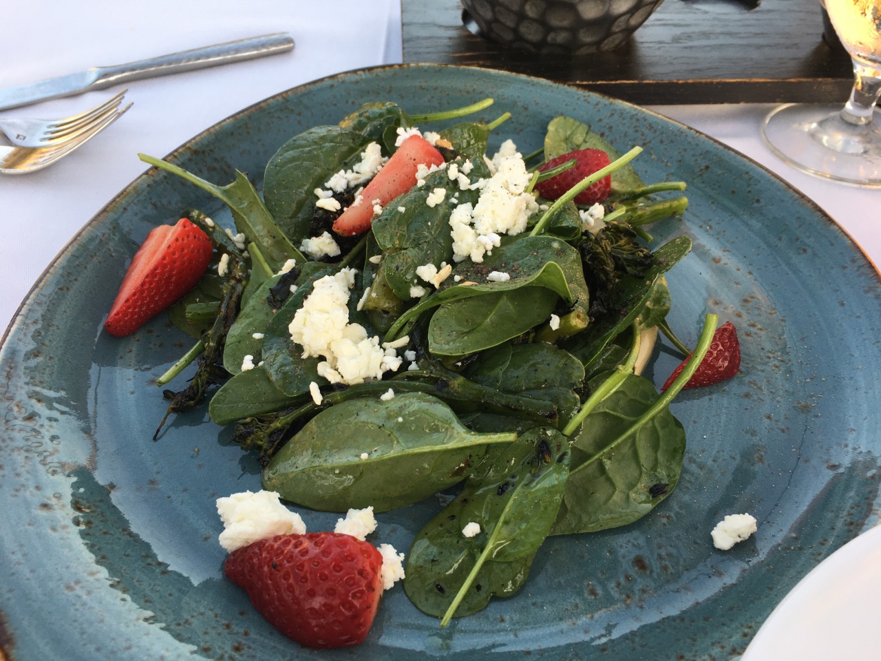 Strawberries and Goat Cheese Salad, Brown's Beach House Review, Fairmont Orchid