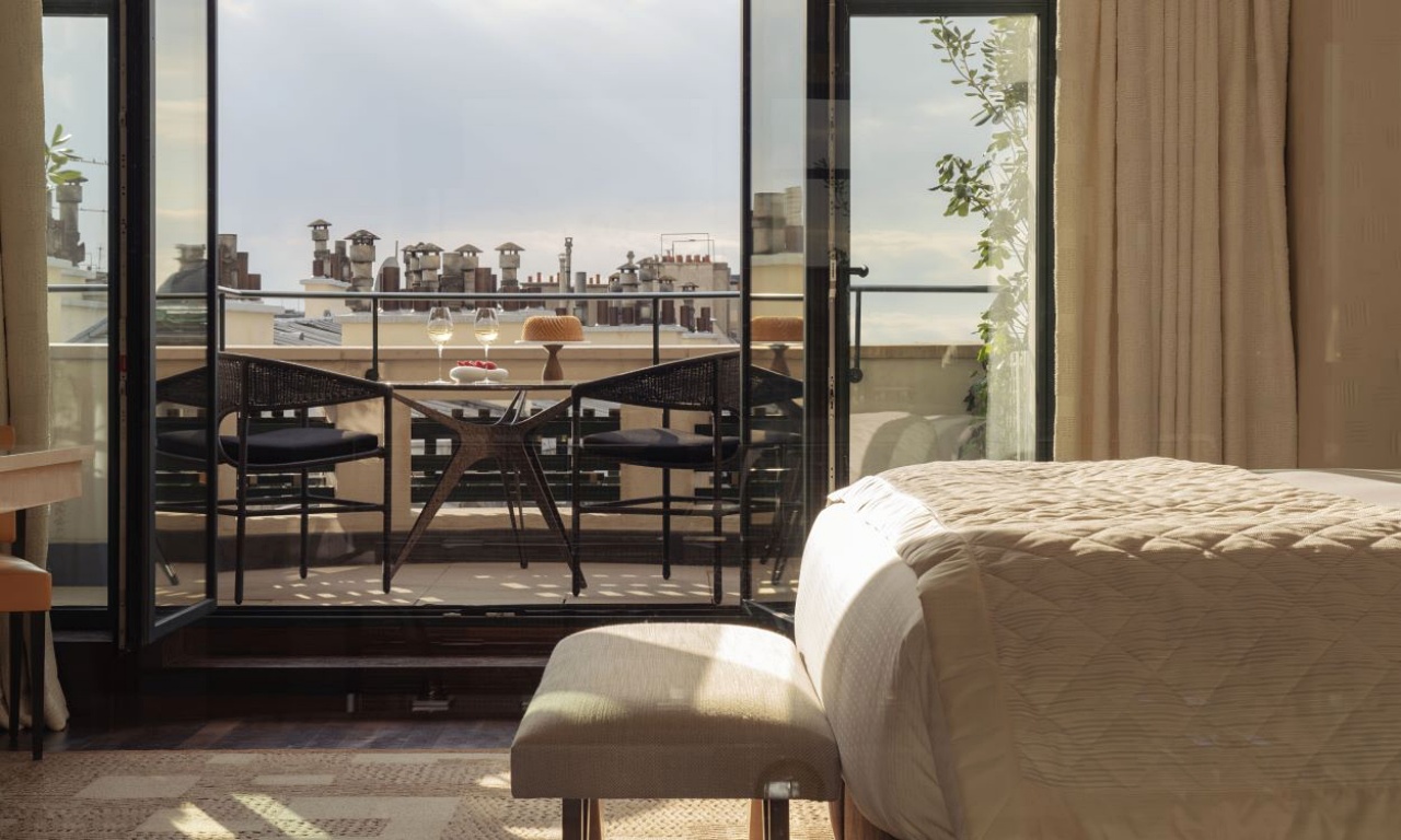 Cheval Blanc Paris: Balcony Deluxe Room