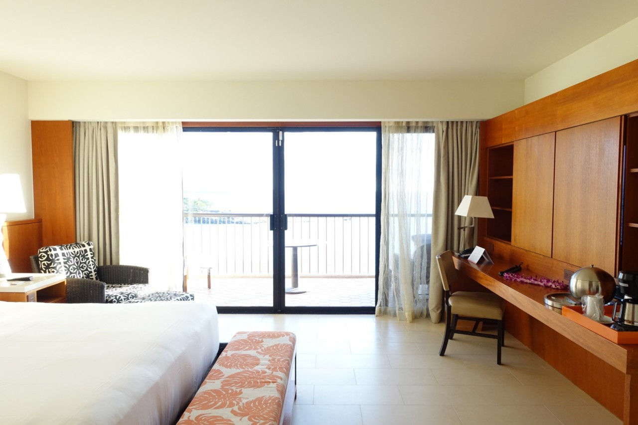 Premier Ocean Front Deluxe Room, Mauna Kea Beach Hotel Review