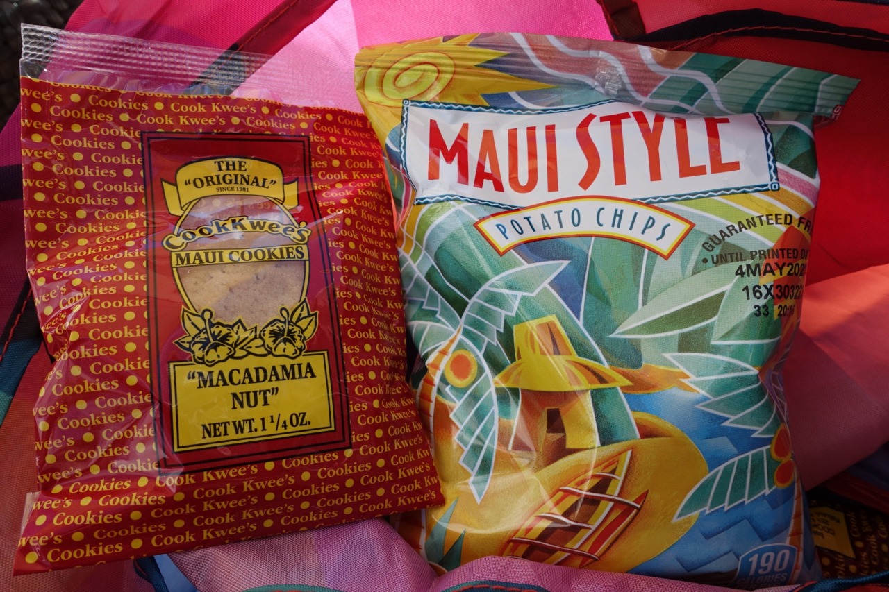 Andaz Maui Complimentary Snacks: Potato Chips, Cookies