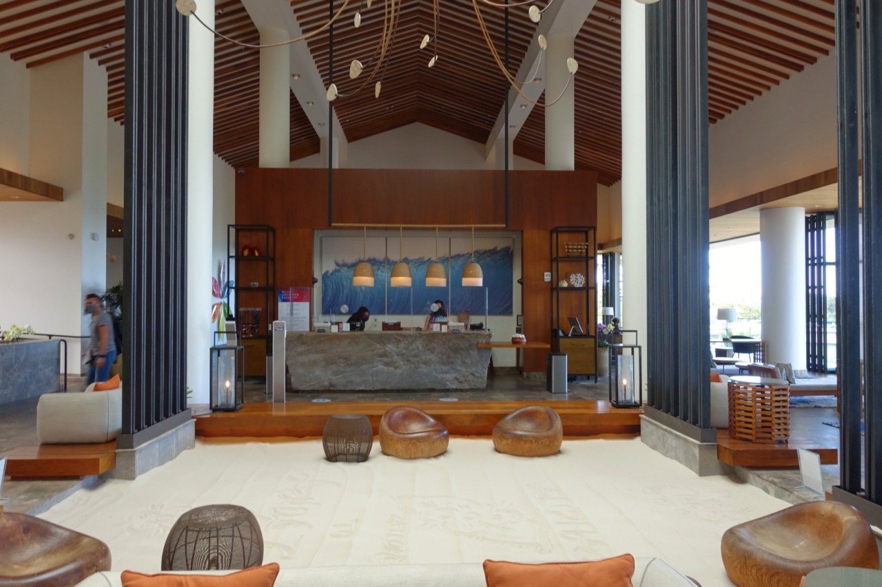 Andaz Maui Review: Lobby Reception