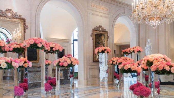 Best Paris Luxury Hotel Offers 2021-2022