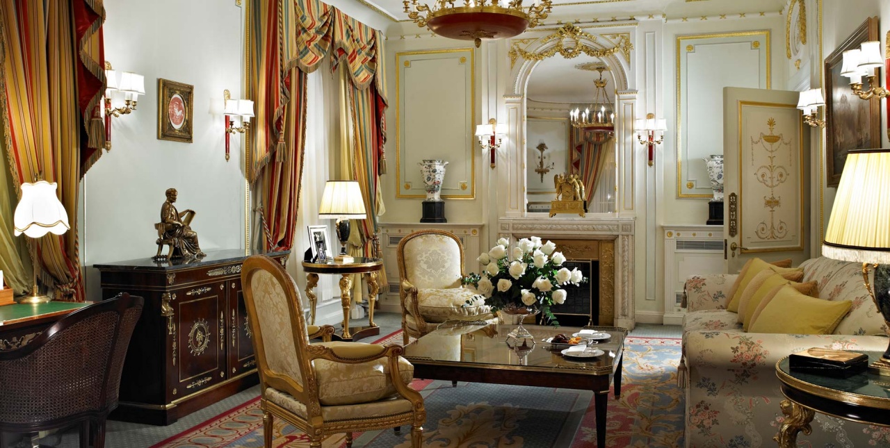 Trafalgar Suite at the Ritz London, Where the Film Notting Hill Was Filmed