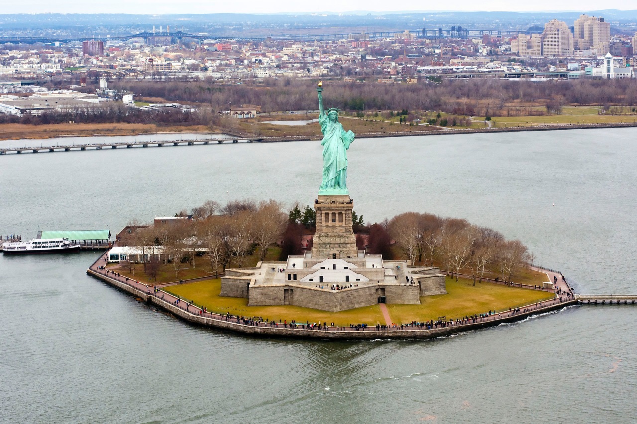 United States Ends Travel Bans, Requires Vaccination for Foreign Visitors