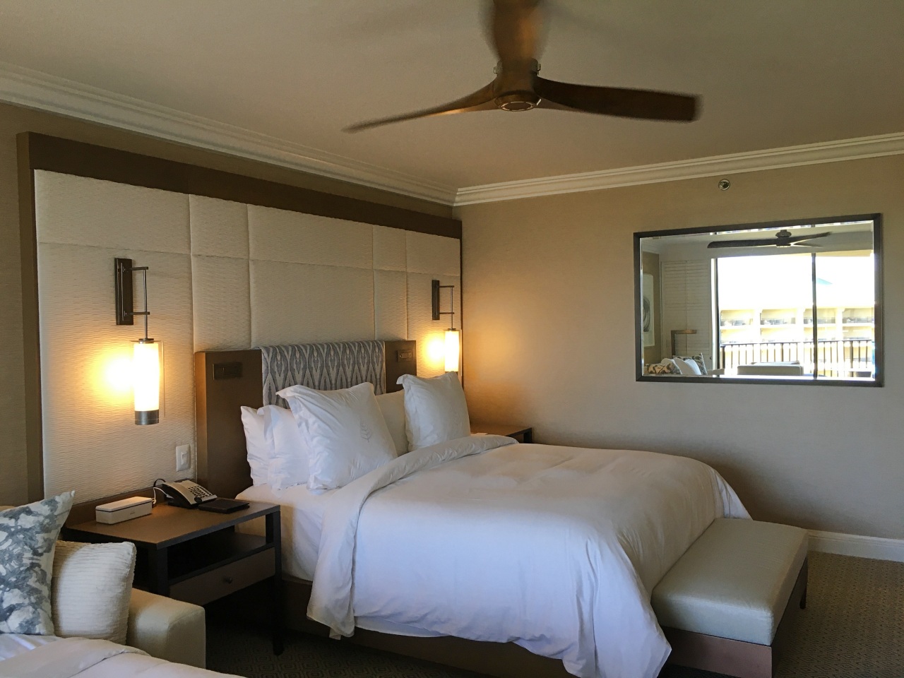 Deluxe Ocean View King Room, Four Seasons Maui Review