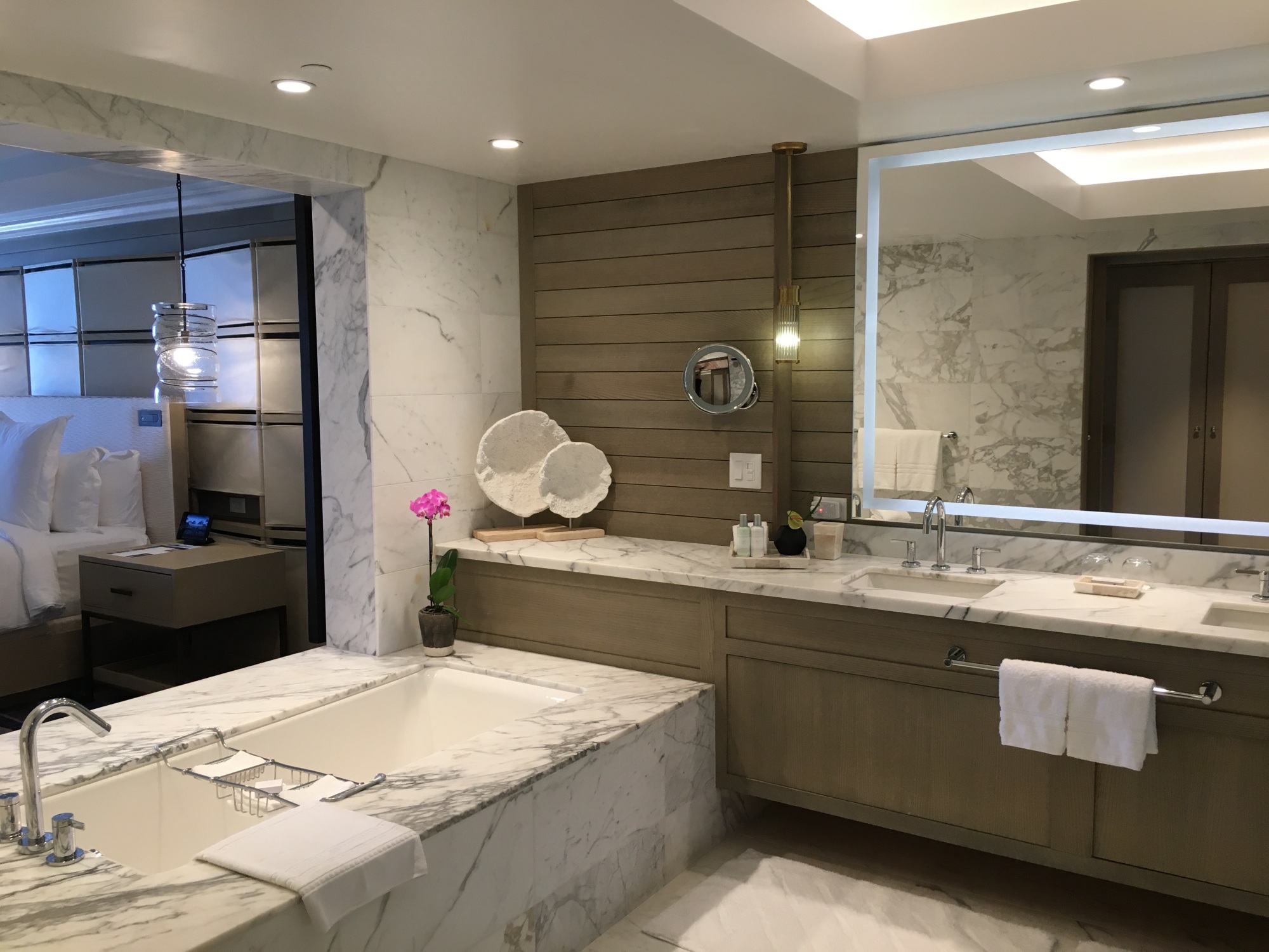 Elite 2BR Suite Bathroom, Four Seasons Maui Review