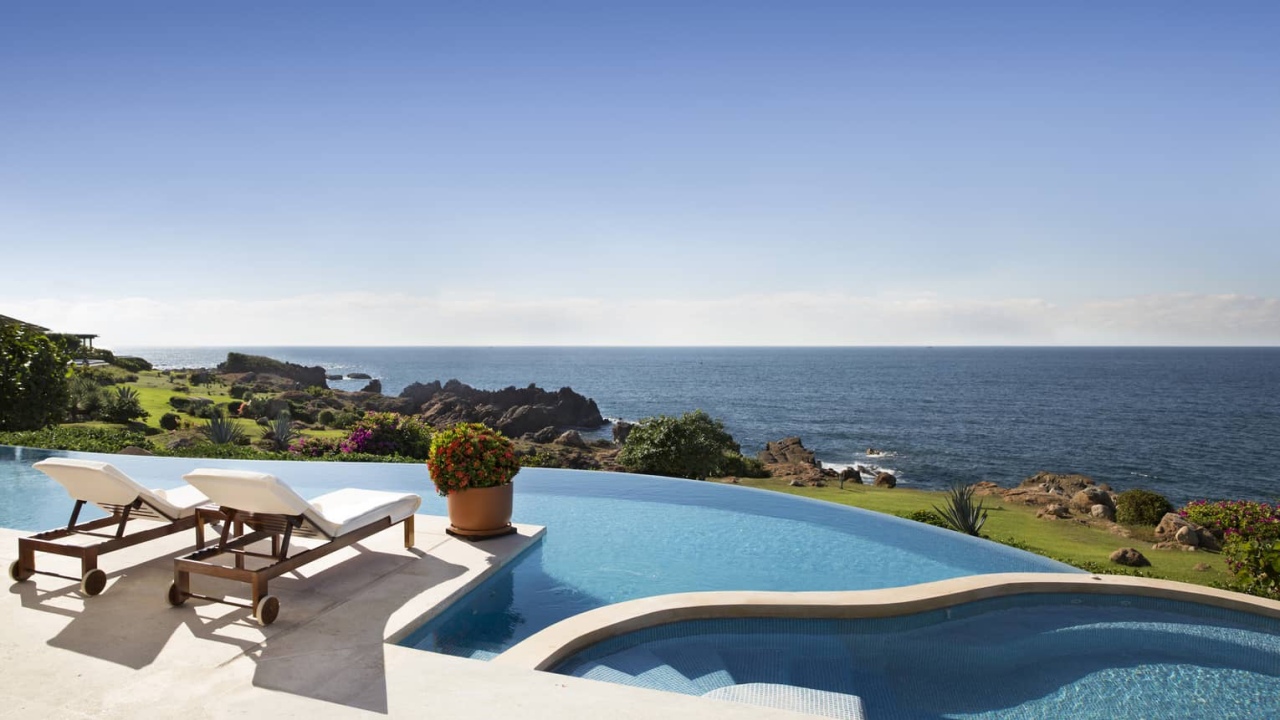 Top Mexico Luxury Resort Offers 2021-2022