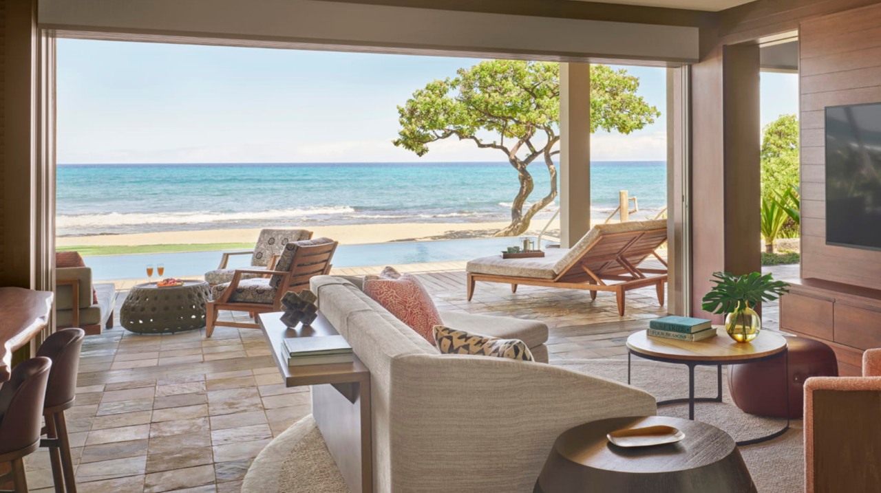Top 10 Luxury Hotel Stays in 2021