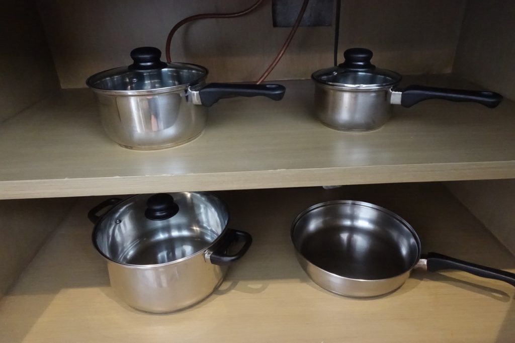 Pots and Pans in One Bedroom Villa, The Cape a Thompson Hotel