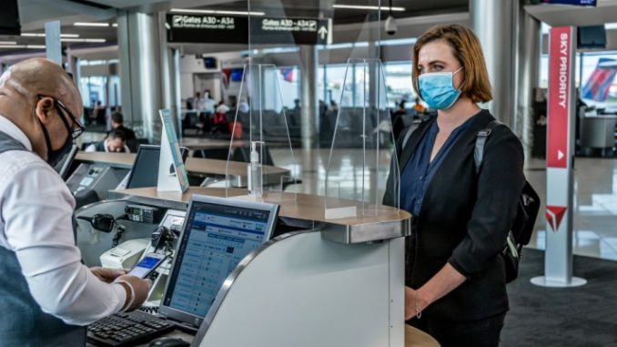 U.S. Airlines and Airports Make Face Masks Optional
