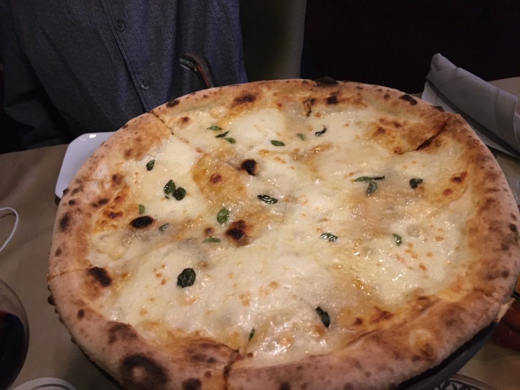 Quattro Formaggi Pizza, Culina Restaurant Review