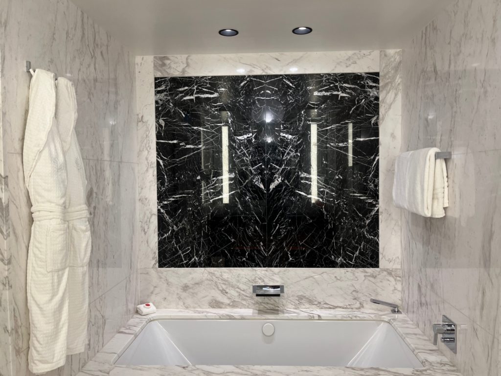Marble bathroom soaking tub
