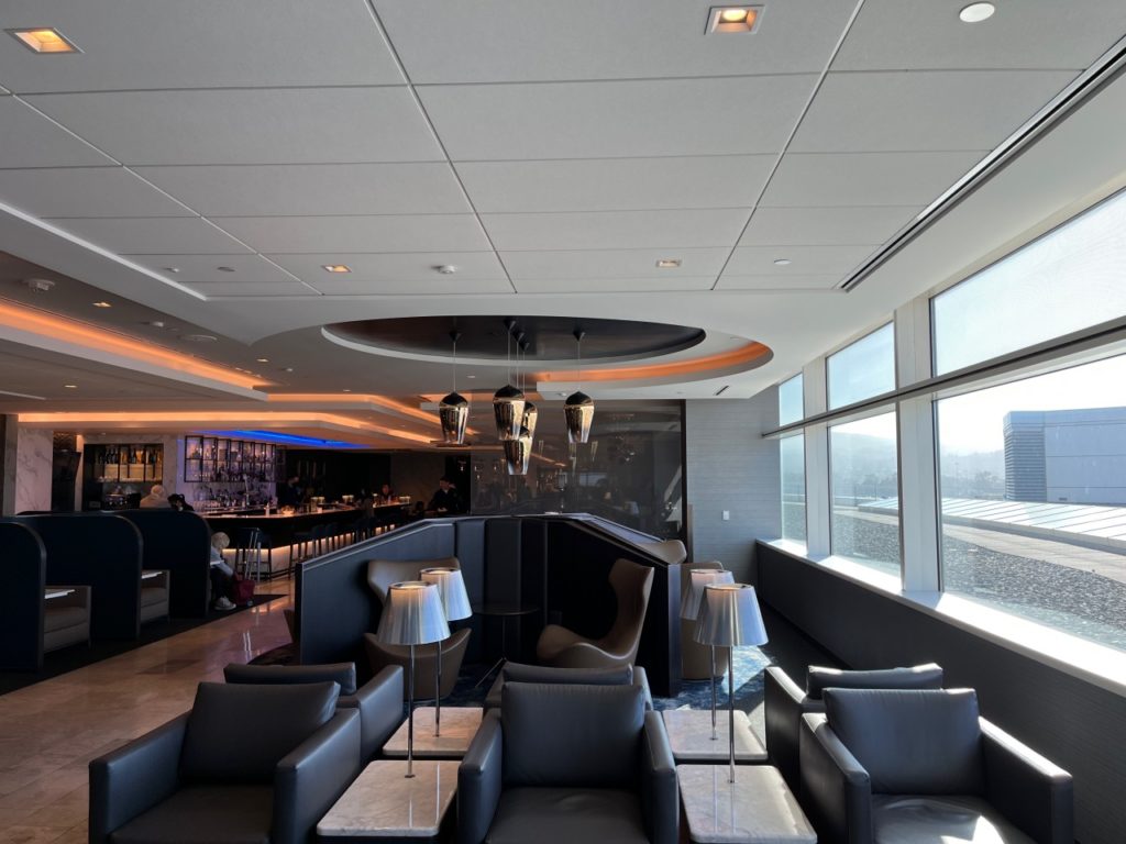 Seating, United Polaris Lounge SFO Upper Floor
