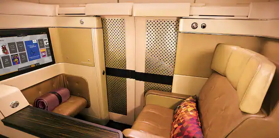 Book Etihad First Class, Business Class with Aeroplan Points