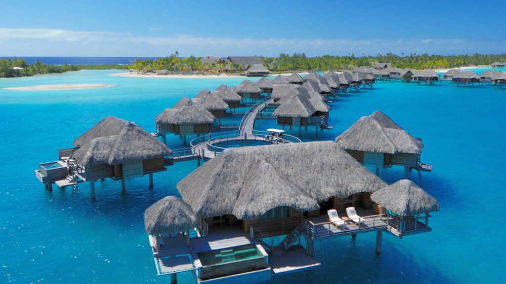 Seattle: Fly Nonstop to Tahiti with Alaska Miles