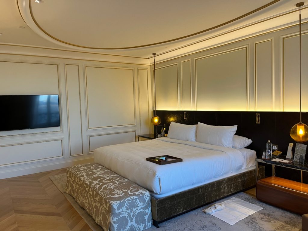 Mandarin Oriental Madrid Prado Suite Bedroom