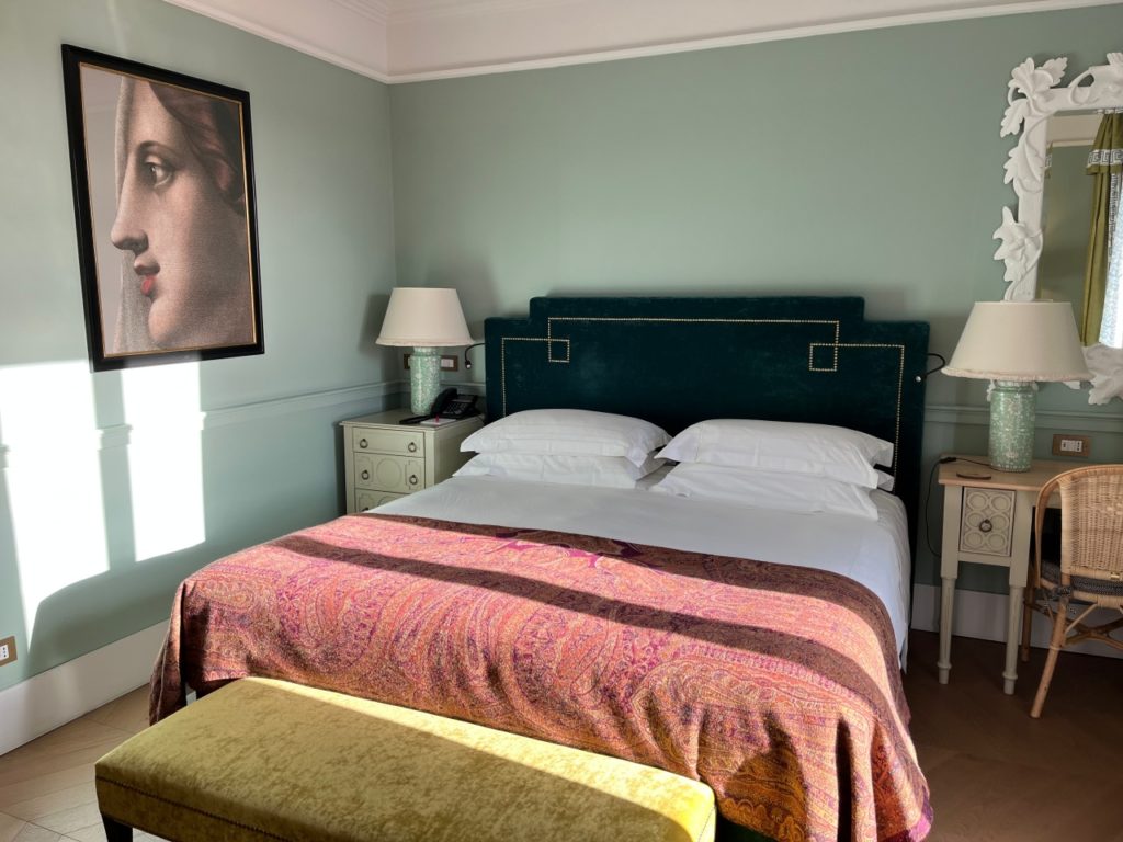 Deluxe Panoramic View Room, Hotel de la Ville Review