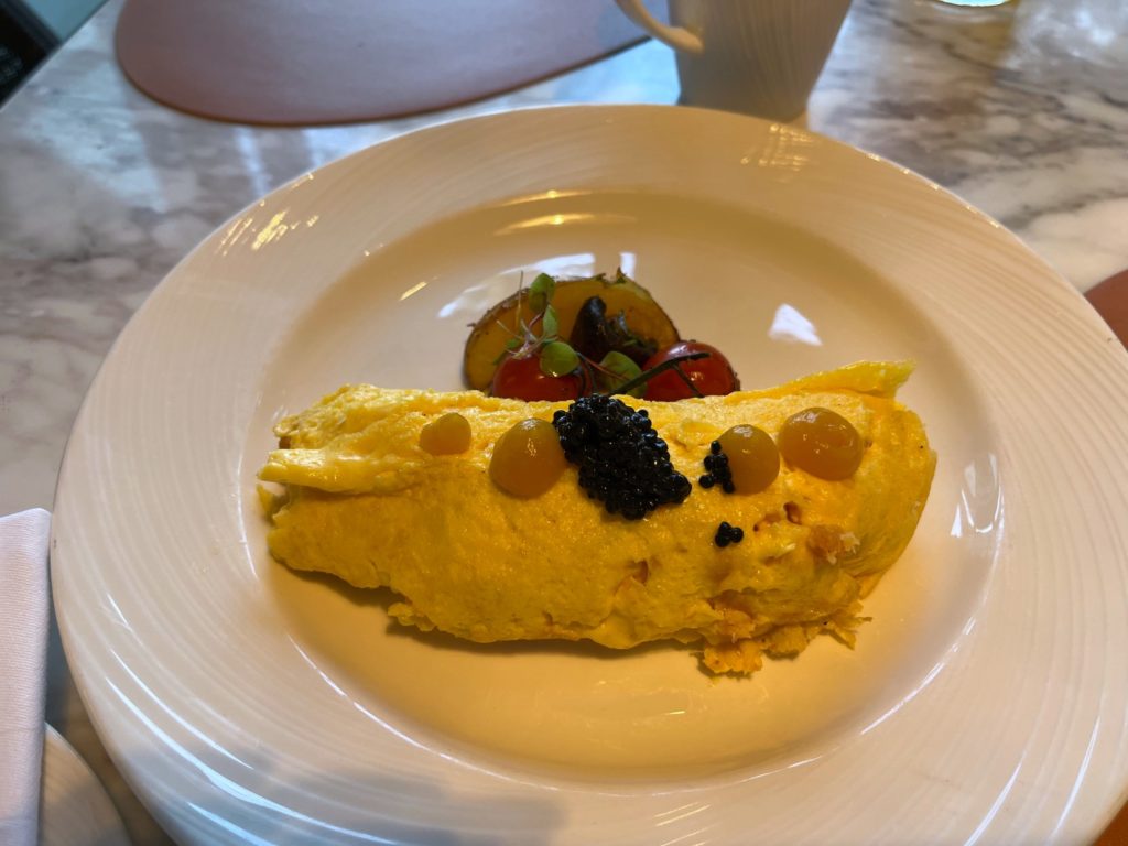 St Regis Maldives Breakfast: Lobster Omelet with Caviar