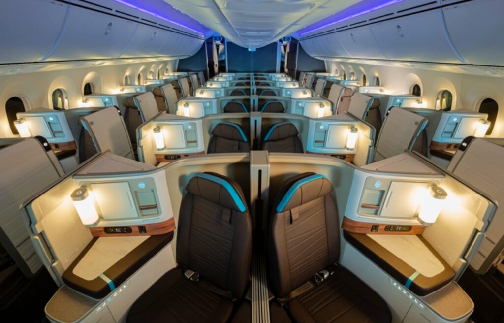 Hawaiian Airlines 787 Business Class Leihoku Suite
