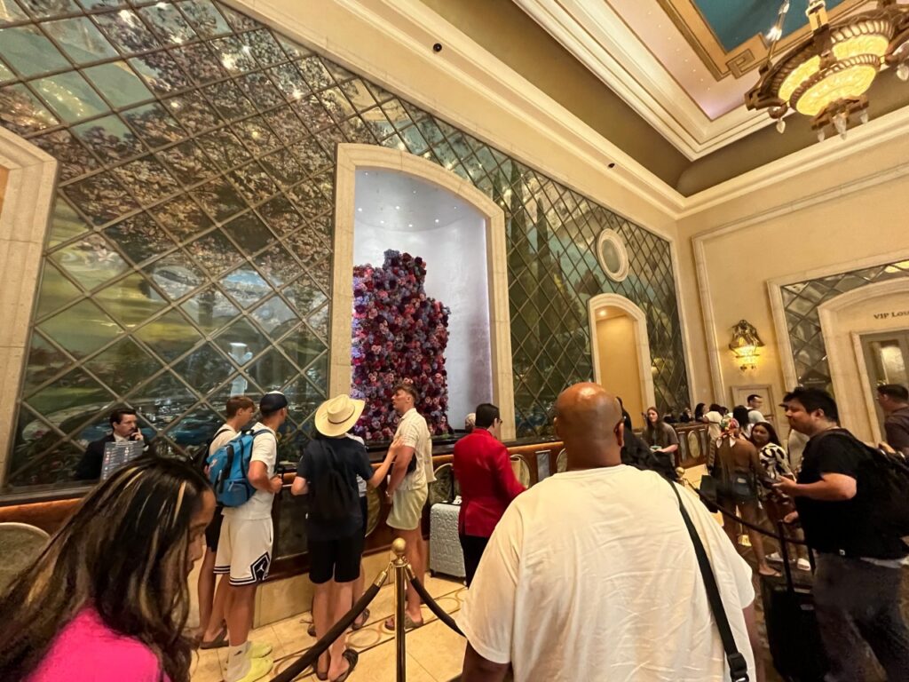 Line to Check In at The Palazzo Las Vegas 