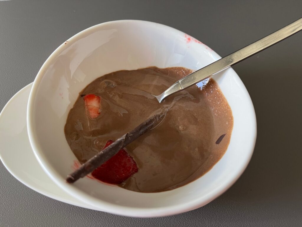 Melted Chocolate Ice Cream, Iberia Business Class Review 