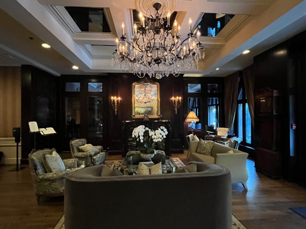 Boutique Hotel Lobby