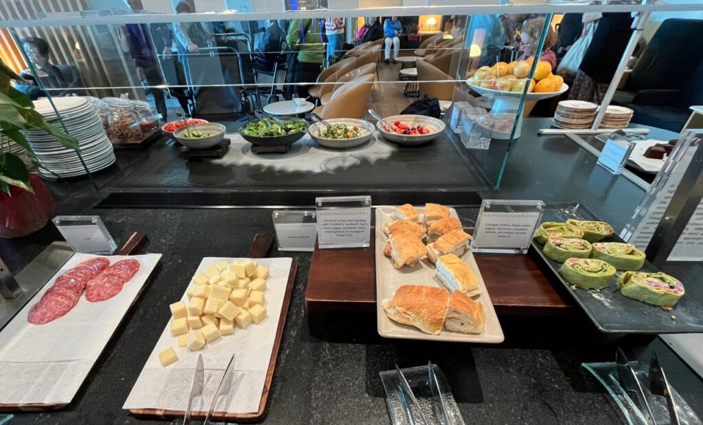 British Airways Lounge SFO for JAL Business Class: Buffet