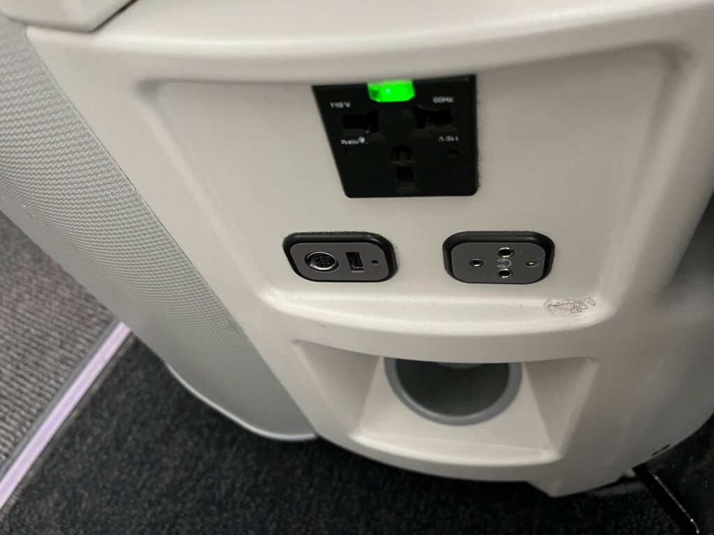 Iberia Business Class Power Outlet, Headset Jack, A330
