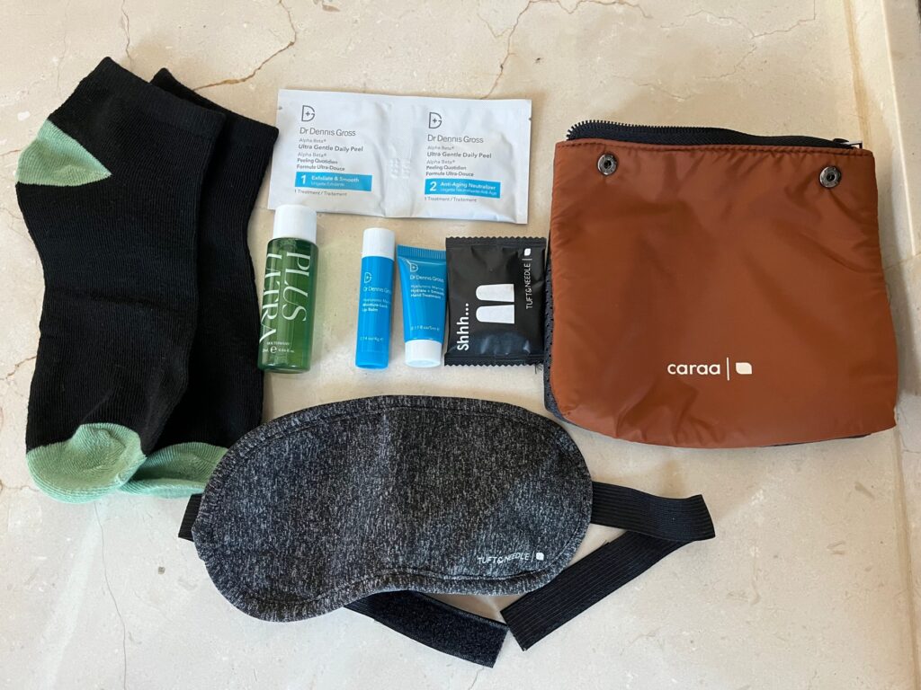 JetBlue Mint Amenity Kit in caraa pouch