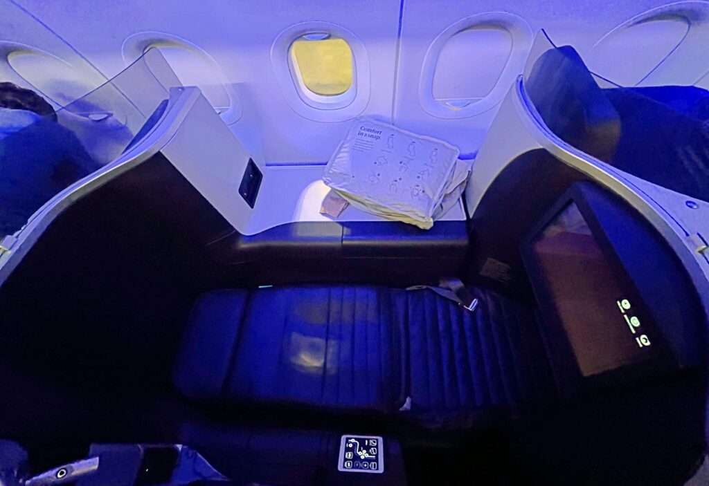 JetBlue Mint Flat Bed