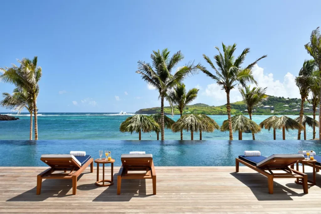 Luxury Cruise and Hotel Expiring Offers