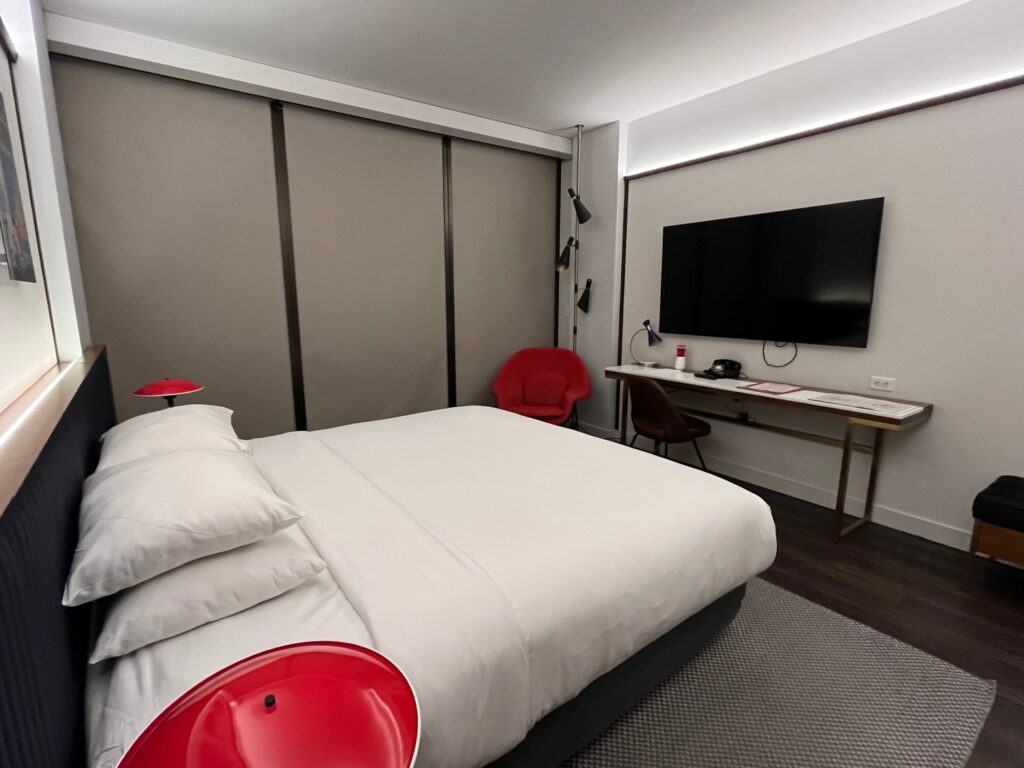 Deluxe King Room, TWA Hotel JFK Review