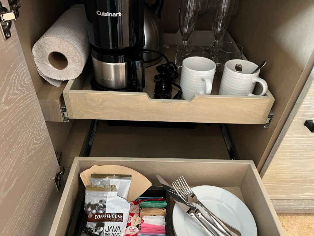 Villas Junior Suite Cuisinart Coffee Machine, Grace Bay Club Review, Turks and Caicos