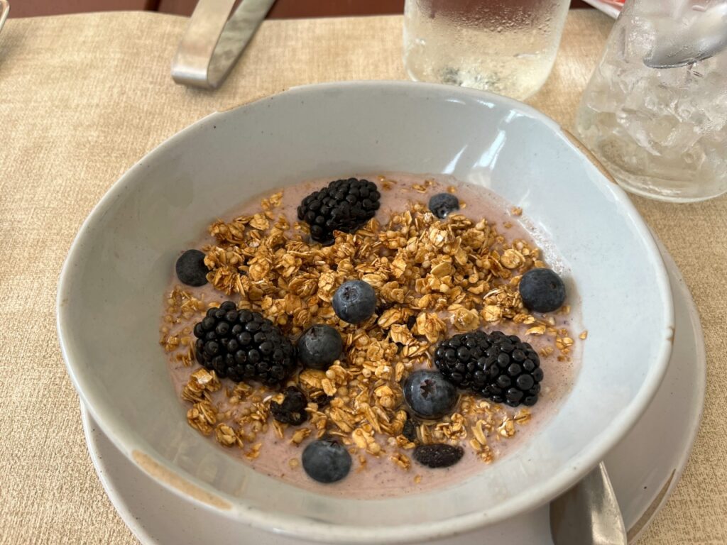 Acai Smoothie Bowl, Ambergris Cay, Turks and Caicos Review