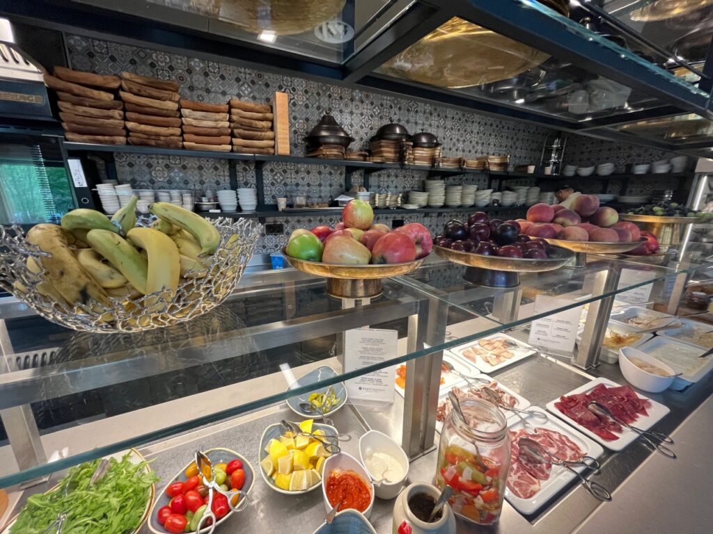 Breakfast Buffet at Babel Restaurant, Hyatt Regency Zurich Airport The Circle Review